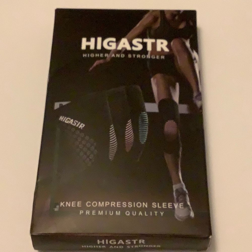 NIB Knee Compression Sleeve